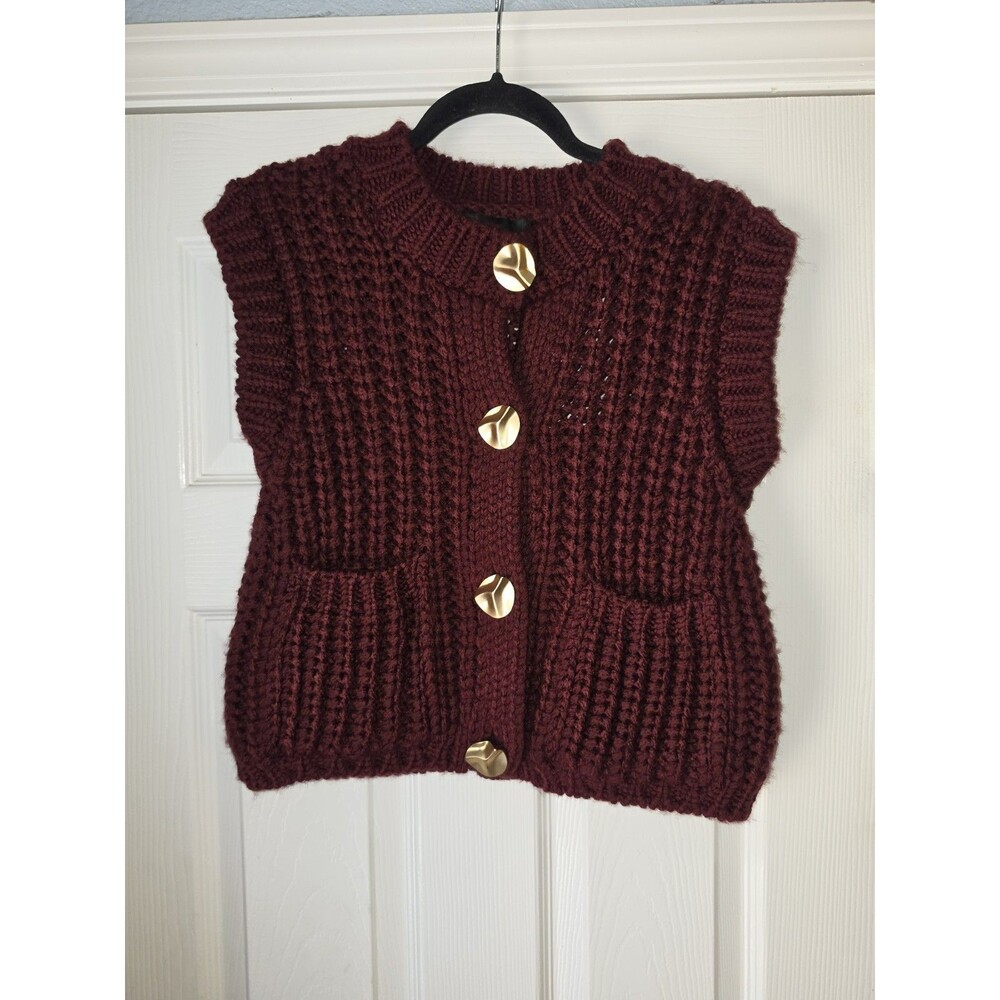Zara Womens S Cropped Chunky Cable Knit Burgundy Sweater Vest Gold Buttons NWT